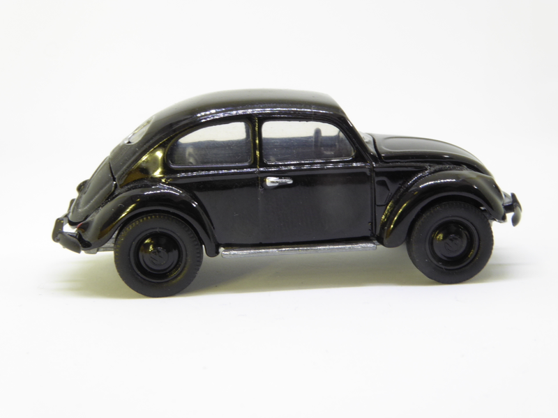 Illustration for article titled Hot Sixty 4th: Teutonic Tuesday with a Black Bug